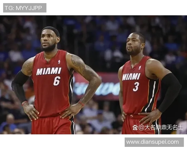 韦德与詹姆斯职业生涯对决数据分析及精彩瞬间回顾